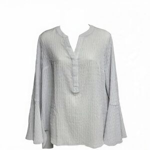 Simply Vera Vera Wang Light Gray Textured V-Neck Tunic